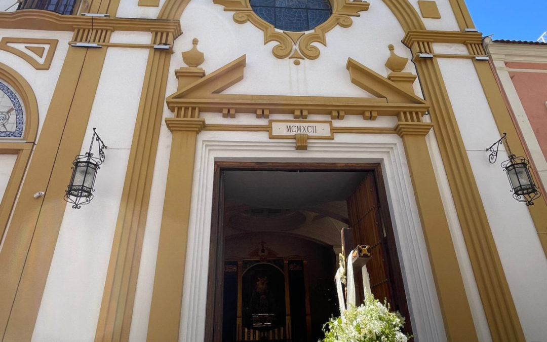 CRUZ DE MAYO COLEGIO MARÍA INMACULADA