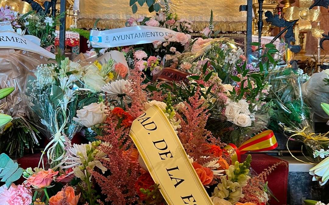 OFRENDA FLORAL A LA PATRONA DE HUELVA